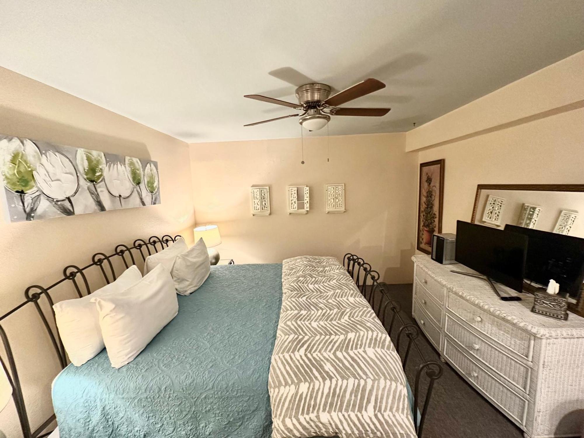 Bisbee Brownstone Suites Bagian luar foto